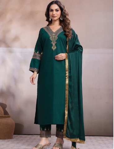Women Ethnic Motifs Embroidered Regular Kurta with Trousers & With Dupatta
